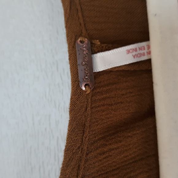 EUC Free People embroidered top size xs boho - Picture 5 of 6